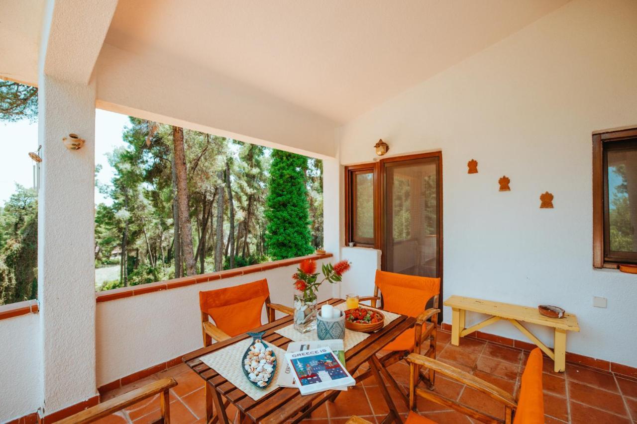 Beautiful Summerhouse In Sani'S Pine Forest Sani  Ngoại thất bức ảnh